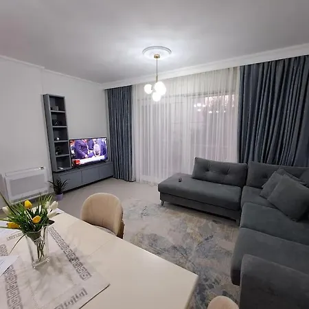 - Happy Apart In Center Apartment