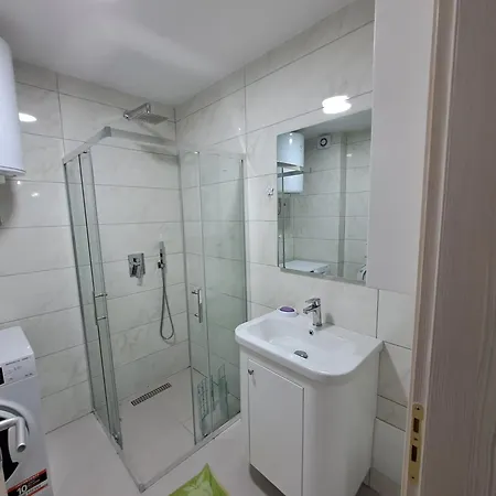 Apartment - Happy Apart In Center